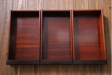 アンティーク雑貨　中古　カリン材　ガラス天板付きの四尺関西火鉢(長火鉢、囲炉裏、ローテーブル、花梨材)