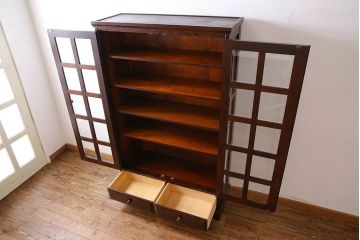 中古　美品　北海道民芸家具　落ち着いた色味のブックケース(本箱、収納棚、戸棚)(定価41万円)