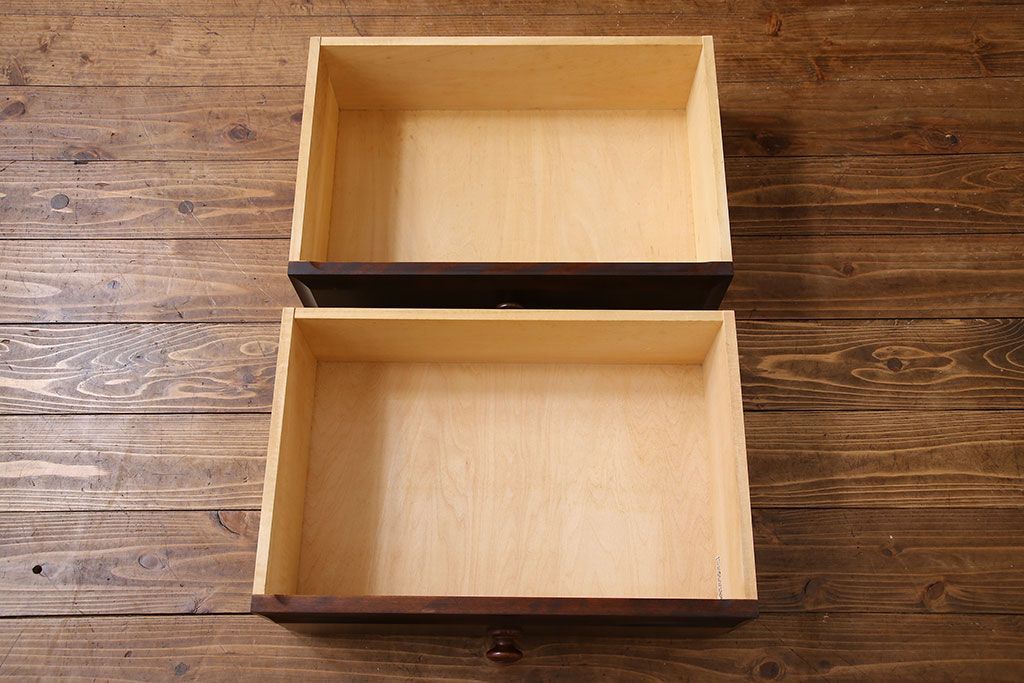 中古　美品　北海道民芸家具　落ち着いた色味のブックケース(本箱、収納棚、戸棚)(定価41万円)