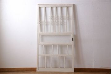 ペイント家具　変わったデザインが目を引く引き戸1枚(ガラス戸、ガラス帯戸、建具)(1)