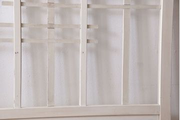 ペイント家具　変わったデザインが目を引く引き戸1枚(ガラス戸、ガラス帯戸、建具)(1)