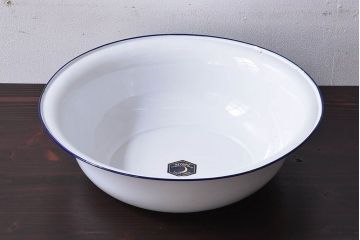 アンティーク雑貨　昭和レトロ　未使用　紺色の縁取りがおしゃれなKIYOSUのホーロー(琺瑯)洗面器