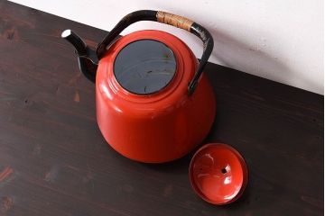 アンティーク雑貨　和製アンティーク　レトロなホーローのケトル(琺瑯、薬缶、キッチン雑貨)