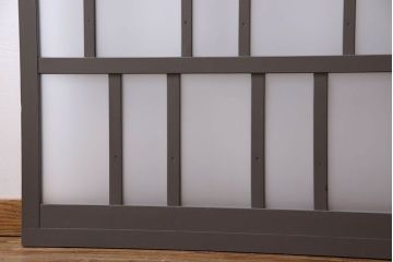 ペイント家具　変わったデザインが目を引く引き戸(ガラス戸、ガラス帯戸、建具)2枚組