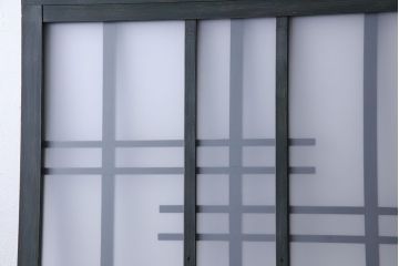 レトロガラス入り!珍しいデザインのガラス帯戸(ガラス戸、引き戸、建具)2枚組