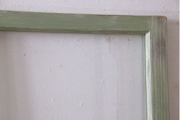 くすんだグリーンの色合いが可愛らしいアンティークペイントガラス戸(引き戸、建具)2枚組