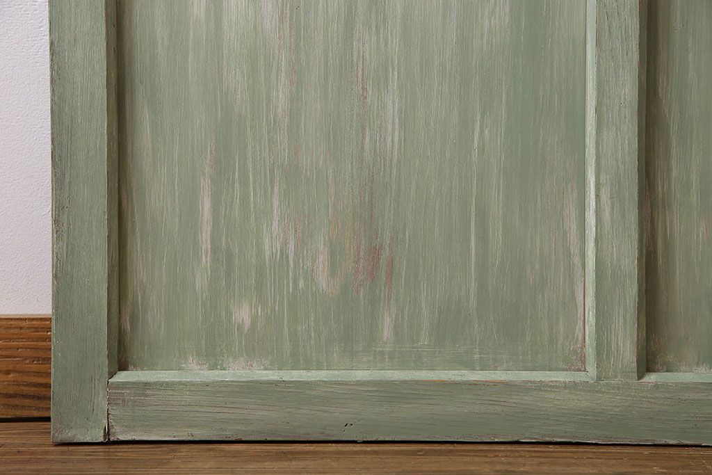 くすんだグリーンの色合いが可愛らしいアンティークペイントガラス戸(引き戸、建具)2枚組