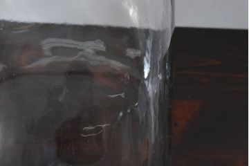 アンティーク雑貨　昭和レトロな古い蓋付きアンティーク猫瓶(ガラス瓶)(1)