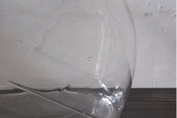 アンティーク雑貨　昭和レトロな古い蓋付きアンティーク猫瓶(ガラス瓶)(2)