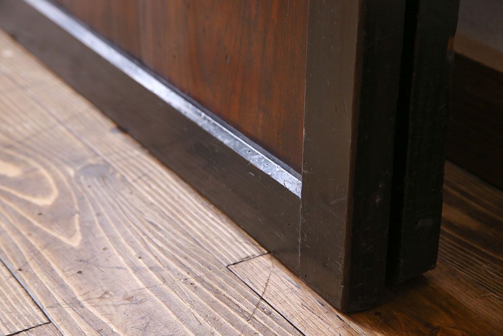 和製アンティーク　艶やかな風合いが魅力的な帯戸(板戸、引き戸、建具)2枚セット