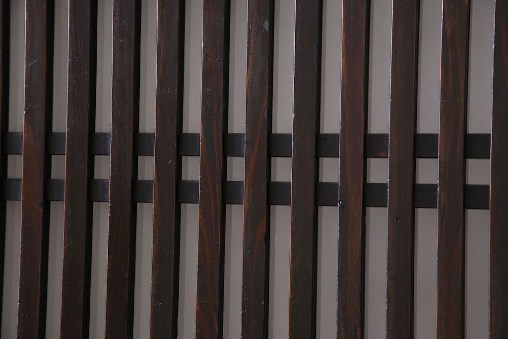 和製アンティーク　ツートンカラーが印象的なガラス入り格子帯戸(ガラス帯戸、引き戸、建具)4枚セット