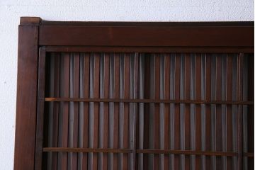 和製アンティーク　腰板ケヤキ材　モダンな雰囲気の裏障子付き帯格子戸(引き戸、建具)2枚組(1)