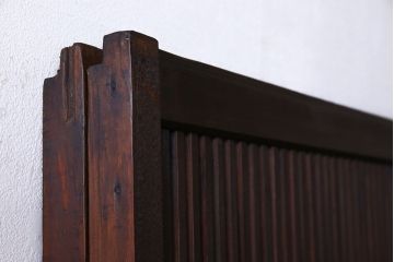 和製アンティーク　腰板ケヤキ材　モダンな雰囲気の裏障子付き帯格子戸(引き戸、建具)2枚組(2)