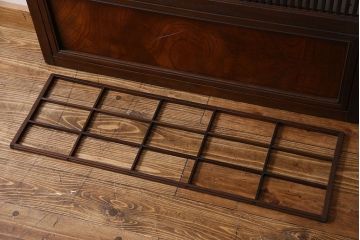 和製アンティーク　腰板ケヤキ材　モダンな雰囲気の裏障子付き帯格子戸(引き戸、建具)2枚組(2)