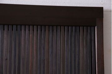 和製アンティーク　裏ガラス入り　細かな桟が美しい万本格子戸(引き戸、建具)2枚組(1)