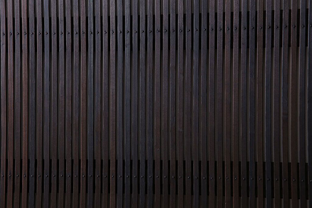 和製アンティーク　裏ガラス入り　細かな桟が美しい万本格子戸(引き戸、建具)2枚組(1)