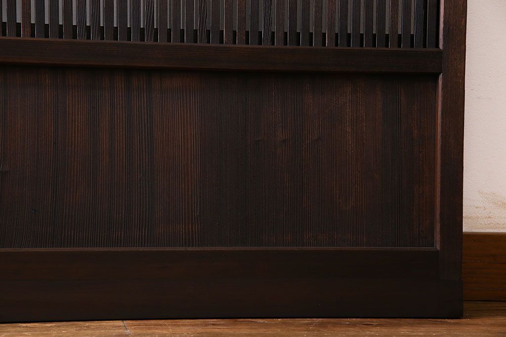 和製アンティーク　裏ガラス入り　細かな桟が美しい万本格子戸(引き戸、建具)2枚組(1)
