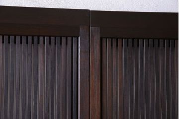 和製アンティーク　裏ガラス入り　細かな桟が美しい万本格子戸(引き戸、建具)2枚組(2)