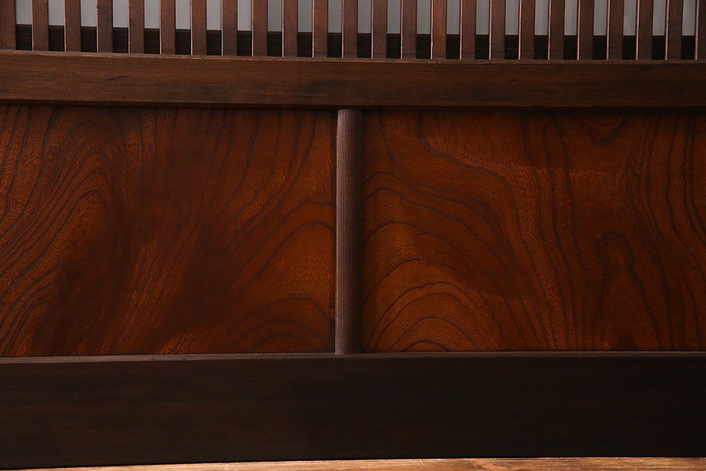和製アンティーク　裏ガラス入り　ケヤキ材の木目が印象的な帯格子戸(引き戸、建具)3枚組