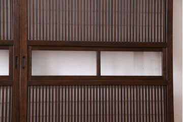 和製アンティーク　腰板ケヤキ材　和モダンな裏障子付きの帯格子戸(引き戸、建具)2枚組