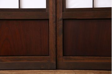和製アンティーク　腰板ケヤキ材　和モダンな裏障子付きの帯格子戸(引き戸、建具)2枚組