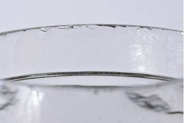 アンティーク雑貨　レトロな雰囲気を放つガラス瓶(ガラスビン、角瓶)