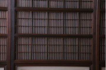 和製アンティーク　裏障子付き　縦桟が美しい和モダンな帯格子戸(引き戸、建具)4枚組