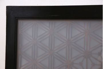 アンティーク雑貨　和製アンティーク　レトロガラス入り!古い木製の欄間(明かり取り、明り取り)
