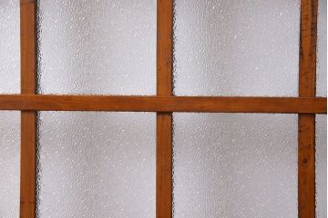 ダイヤガラス入り!レトロな木製格子ガラス戸(引き戸、建具)2枚セット