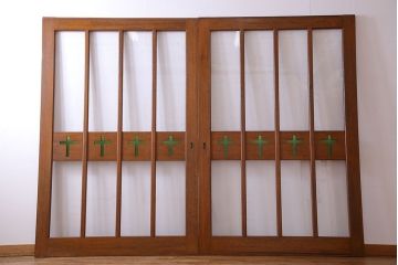昭和レトロ　色ガラス入り!古い教会の特大ガラス引き戸(ガラス戸、建具)2枚セット(2)