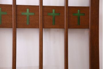 昭和レトロ　色ガラス入り!古い教会の特大ガラス引き戸(ガラス戸、建具)2枚セット(2)