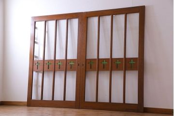 昭和レトロ　色ガラス入り!古い教会の特大ガラス引き戸(ガラス戸、建具)2枚セット(2)