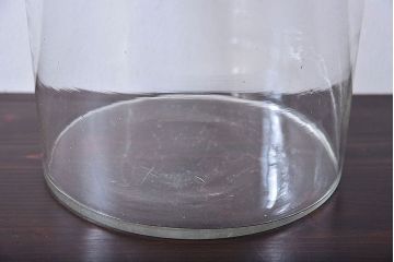 アンティーク雑貨　昭和レトロ　アルミ蓋付きの古いガラスビン(ガラス瓶)