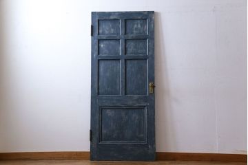 ペイント家具　シャビーな風合いと落ち着いた色合いの木製ドア(扉、建具)