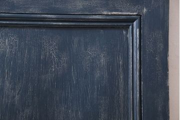 ペイント家具　シャビーな風合いと落ち着いた色合いの木製ドア(扉、建具)