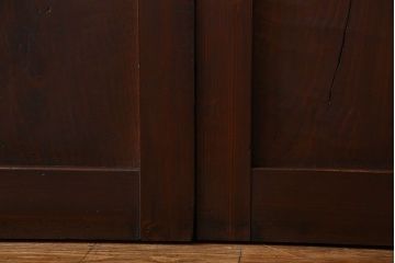 和製アンティーク　深みのある木味が味わい深い板戸(引き戸、仕切り戸、建具)4枚セット