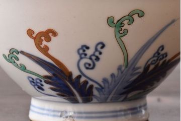 アンティーク雑貨　和製アンティーク　色絵　蓋付き茶碗2客セット(1)