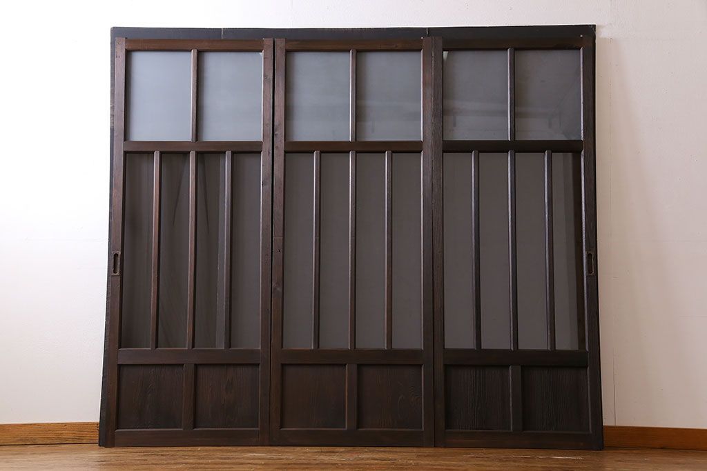 和製アンティーク　モダンな雰囲気漂う細身のガラス戸(引き戸、仕切り戸、建具)3枚セット