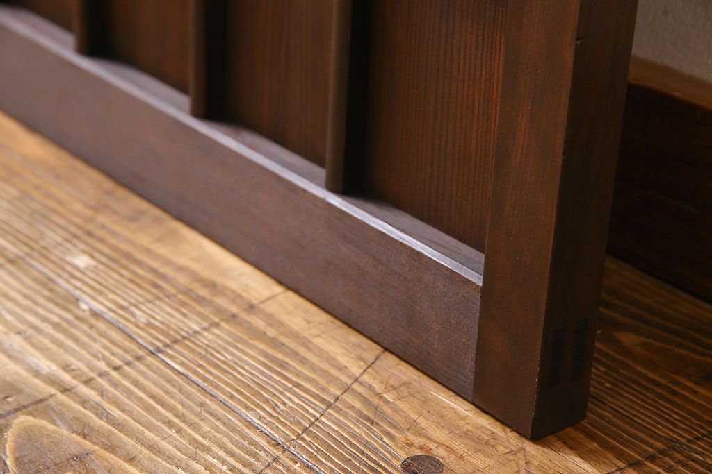 和製アンティーク　マス目格子　柾目が上品で美しいドア(きつね格子、狐格子、木製扉、建具)