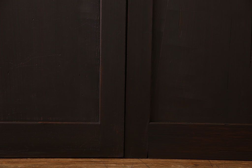 和製アンティーク　格子の帯がアクセントのシンプルな格子帯戸(引き戸、仕切り戸、建具)2枚組