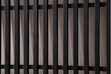 和製アンティーク　背の低い和モダンな格子戸(窓、明り取り、明かり取り、衝立て)2枚組