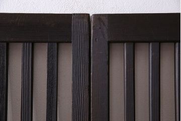 和製アンティーク　背の低い和モダンな格子戸(窓、明り取り、明かり取り、衝立て)2枚組