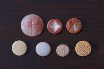 アンティーク雑貨　チェコガラス　可愛らしいビンテージボタン11個セット