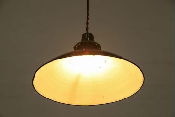 昭和レトロ　濃いブルーのカラーが目を引くホーローのシェード(シーリングライト、天井照明)
