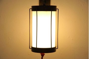 アンティーク雑貨　和製アンティーク　古い金具の質感が魅力的な壁掛け照明