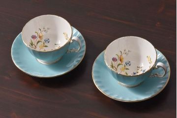 イギリスビンテージ　AYNSLEY(エインズレイ) コテージガーデン　カップ&ソーサー2客セット(洋食器)