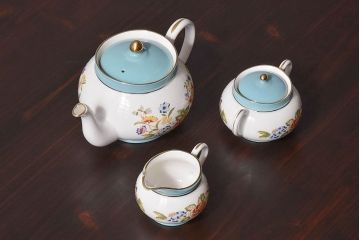 イギリスビンテージ　AYNSLEY(エインズレイ) コテージガーデン　ポット3点セット(洋食器)