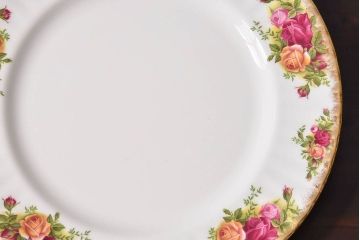 イギリス　Royal Albert(ロイヤルアルバート) オールドカントリーローズ　プレート3枚セット