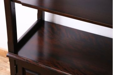 中古　北海道民芸家具　シックな雰囲気漂う四方棚(飾り棚)(定価30万円)