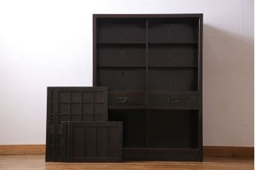 中古　高級民芸家具　升格子と透かしが目を引く和モダンな水屋箪笥(キャビネット、収納棚、戸棚)